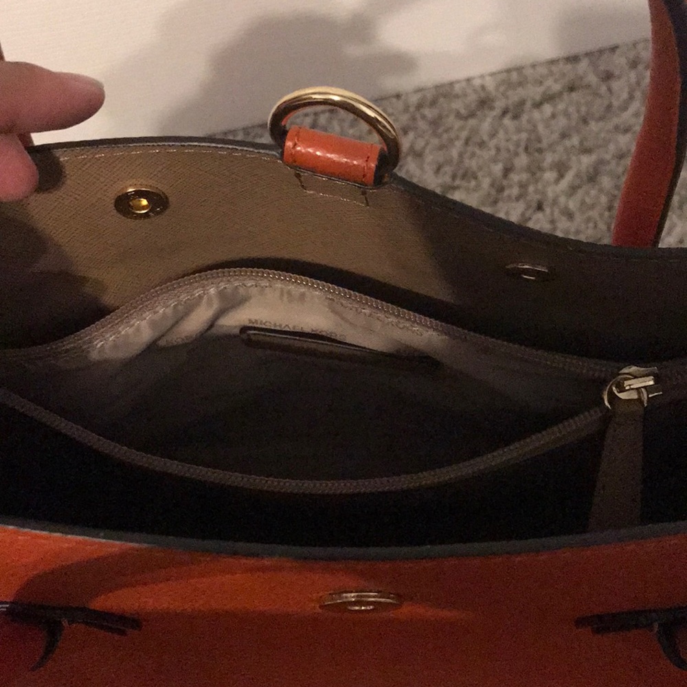 Michael Kors Two-In-One Satchel-Only Used Once! - image 7